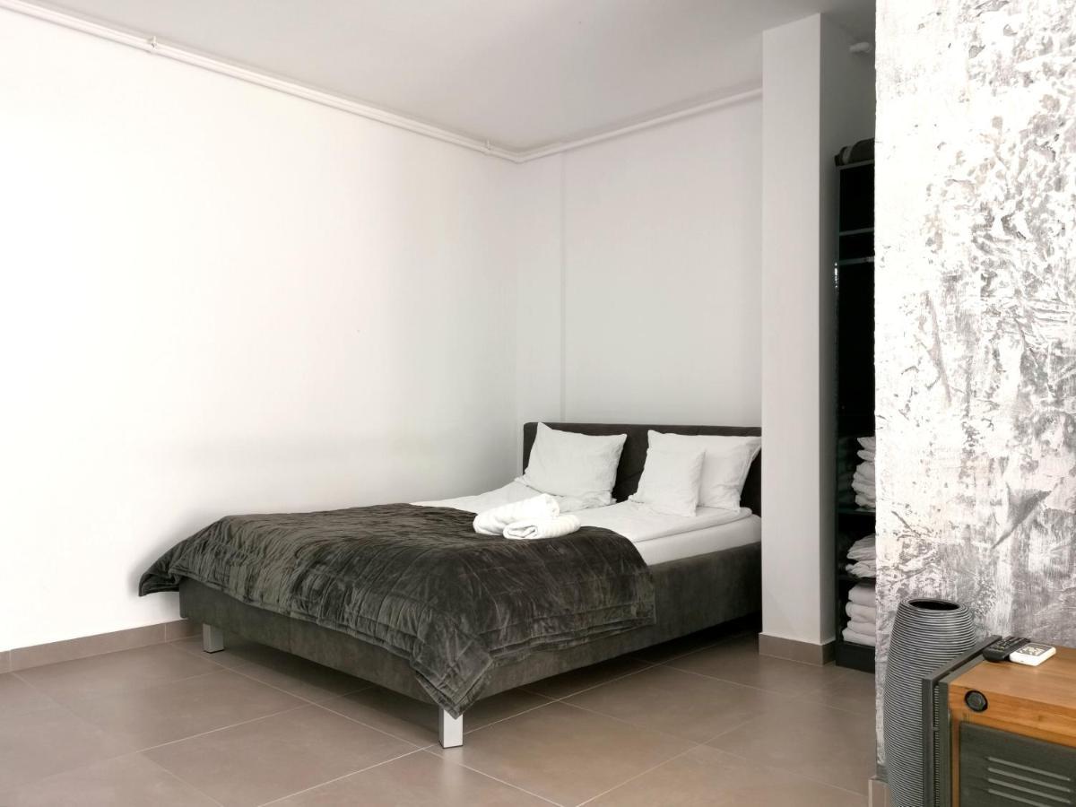 Caraway Apartment Oradea Luaran gambar